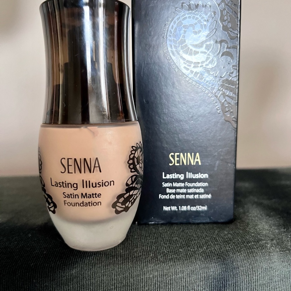 2 SENNA Lasting Illusion Foundation-Lot of 2 “Buff” shade